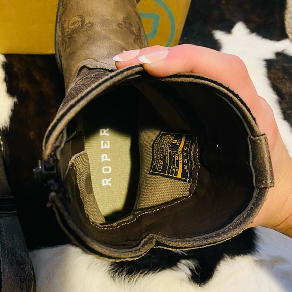 Roper boots short brown size 8. Brand New! - Picture 6 of 9